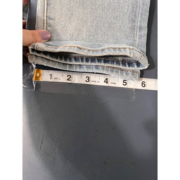 Levis Womens High-Waisted Blue Denim Jeans Size 28 button fly - Picture 13 of 16
